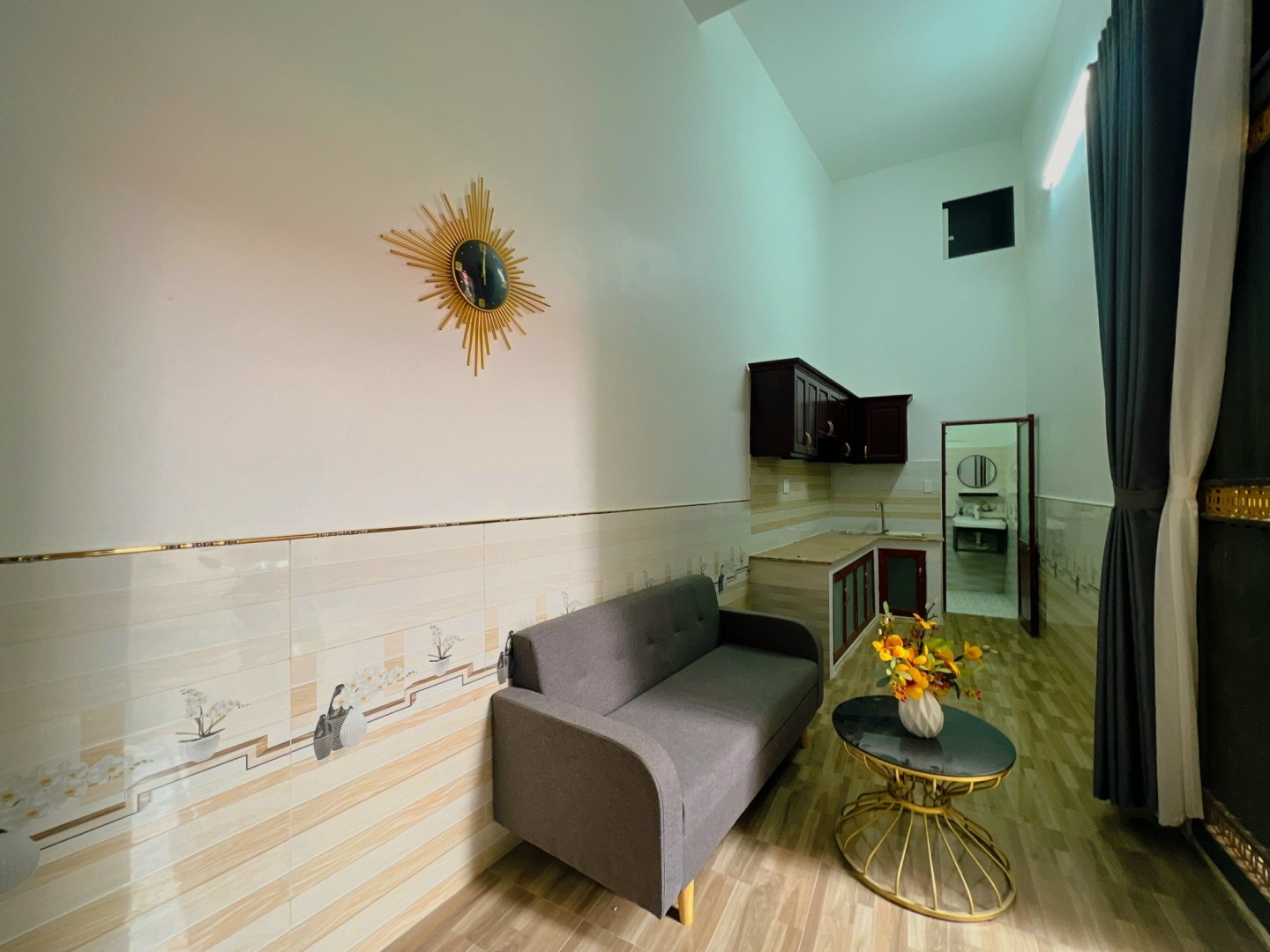 Bán nhà Mặt Hẻm Rộng 4m - Sổ Hồng Riêng 