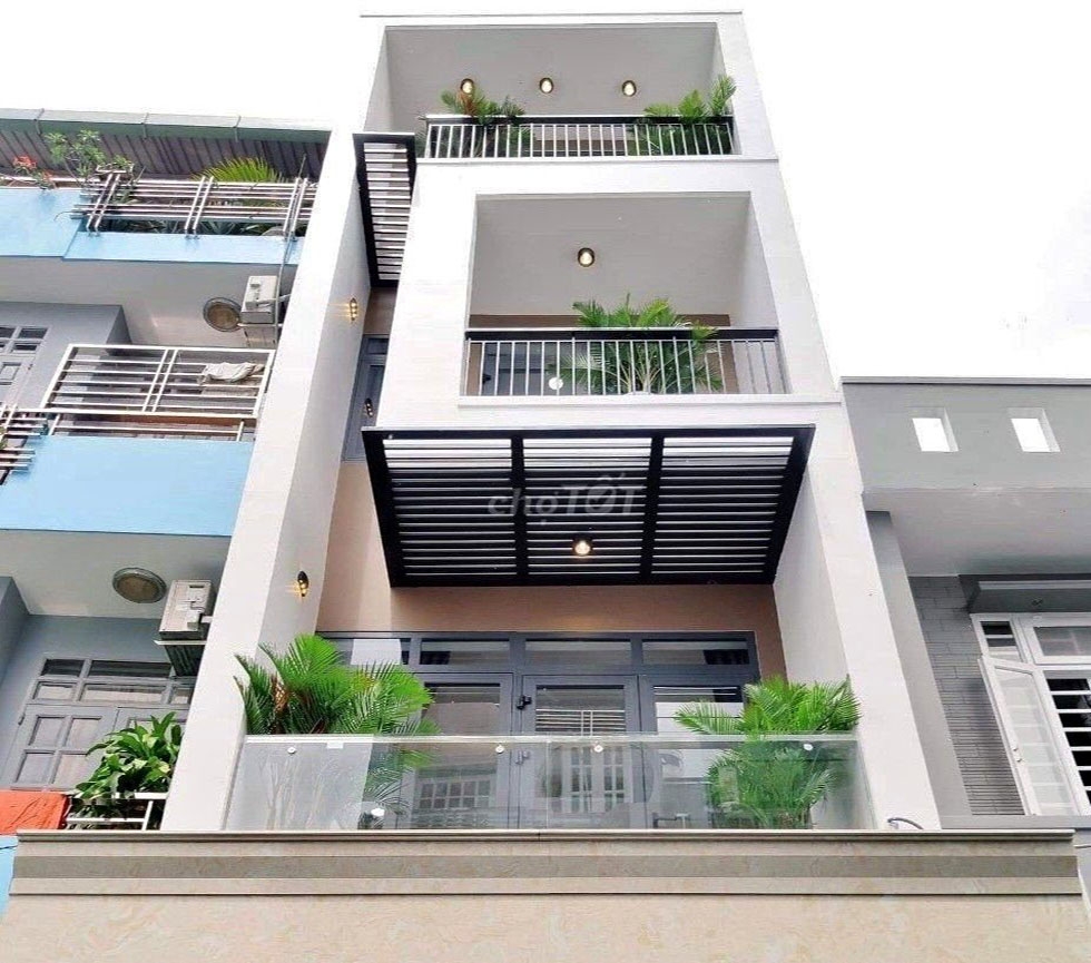 Bán nhà Mặt Tiền 8M, Ngay 117 Liên Khu 4-5, đúc 4 tấm kiên cố (4x11m) nhà mới 100% Có SHR. 