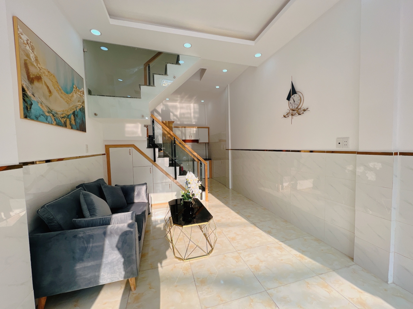 Cần Bán gấp nhà 2L 4PN DT 40m2 ở Bình Tân 2 tỷ 5 Gần Aeon Tân Phú - Chính chủ đứng bán