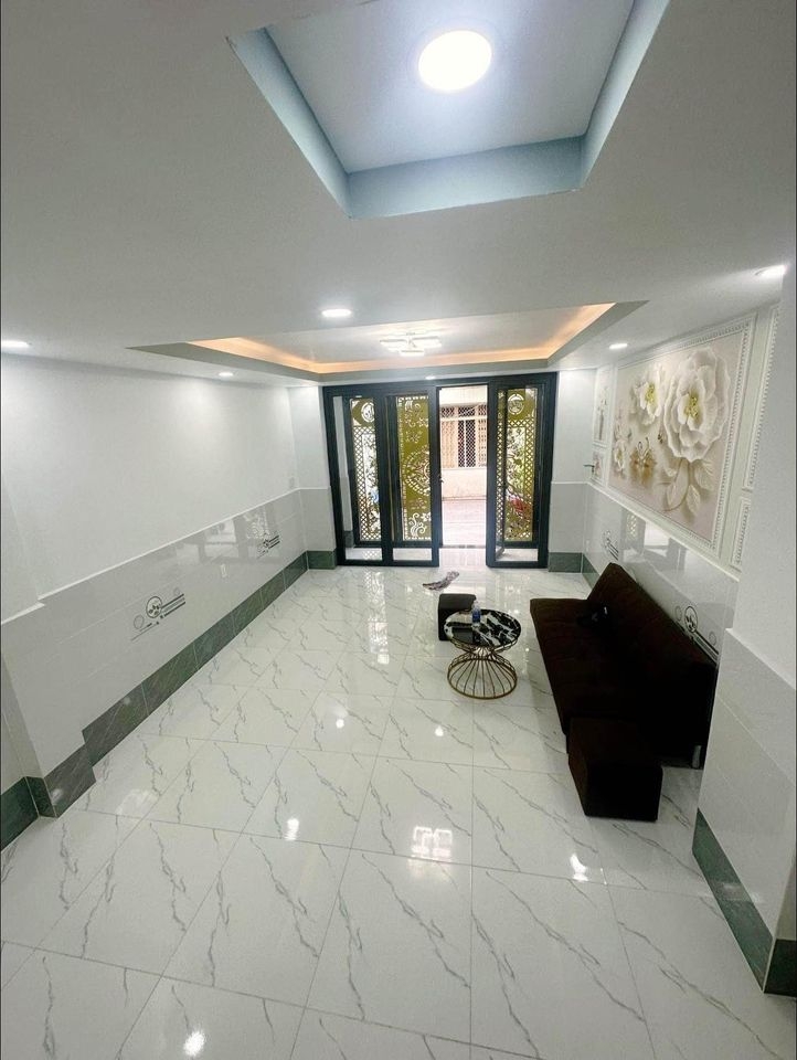 CẦN BÁN GẤP NHÀ ĐẸP MỚI XÂY ĐƯỜNG DƯƠNG THỊ MƯỜI - DT 120M2 - ĐÃ HOÀN CÔNG