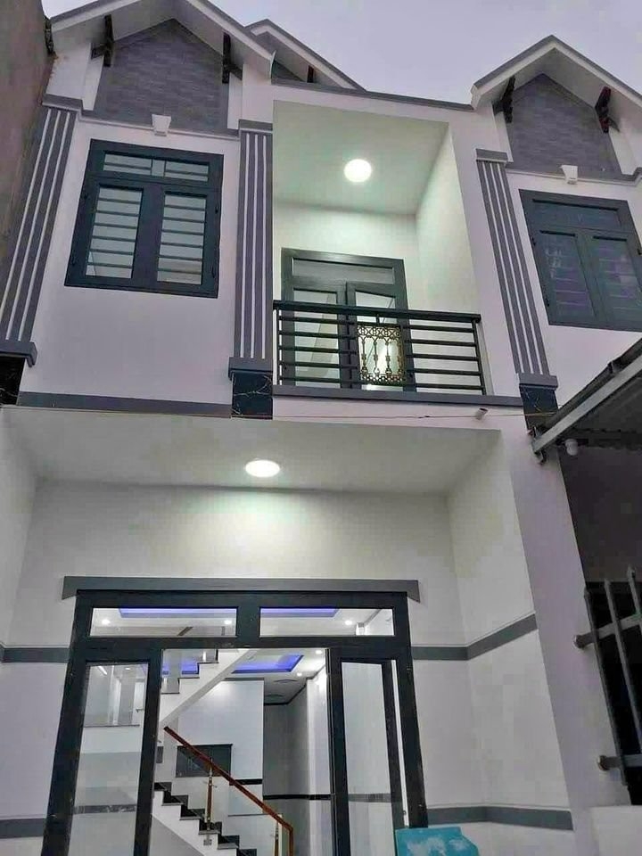 Chính chủ cần bán gấp nhà SHR, 1 Lầu, DT: 4,5x12m2. Ngay Lê Trọng Tấn, Bình Tân. Giá 2 Tỷ830 TL