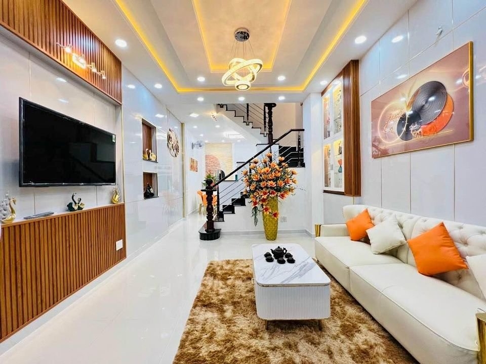 Chính chủ cần bán nhà ngay ngã tư gò mây 50m2 full thổ cư giá 2 tỷ 730 thương lượng