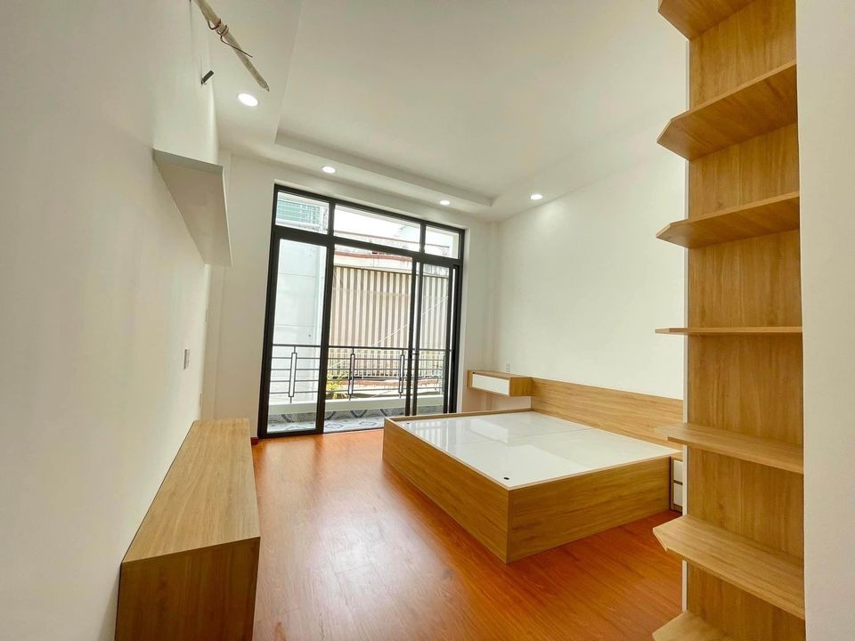 Cơ hội vàng mua nhà 4x10, giá chỉ 2,7 tỷ, nội thất cao cấp Bình Tân