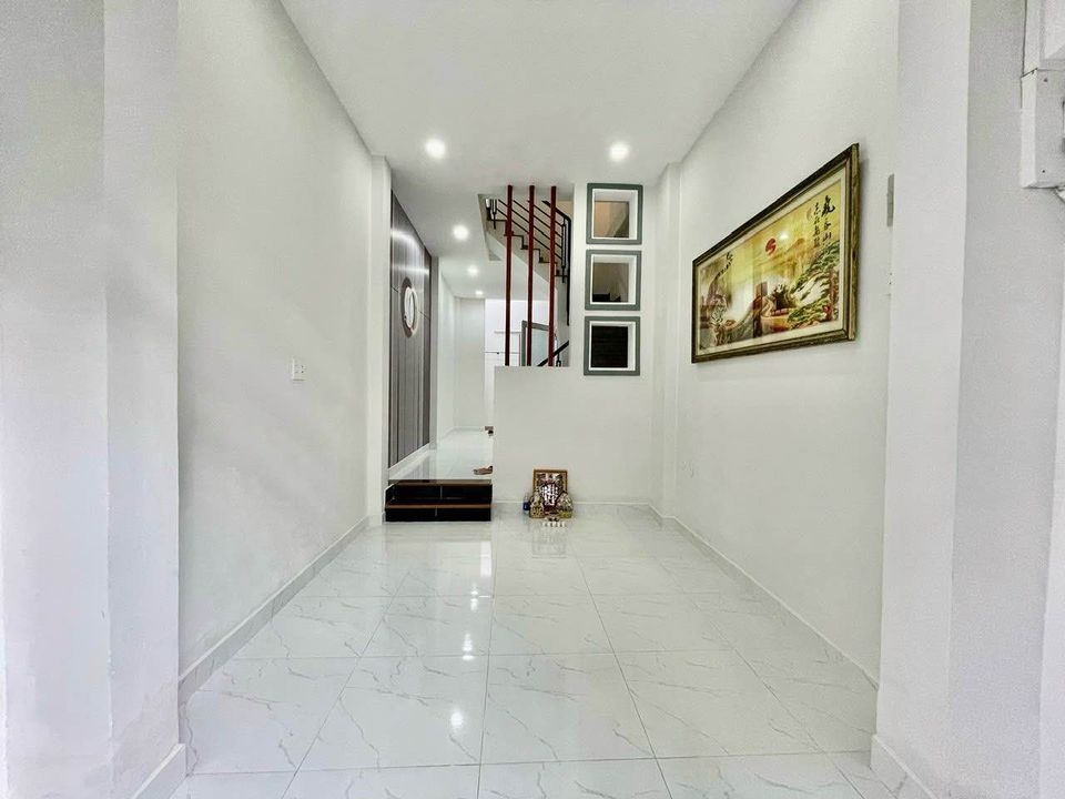 Nhà 2 lầu , Lê Trọng Tấn, Bình Tân, Sổ riêng chính chủ