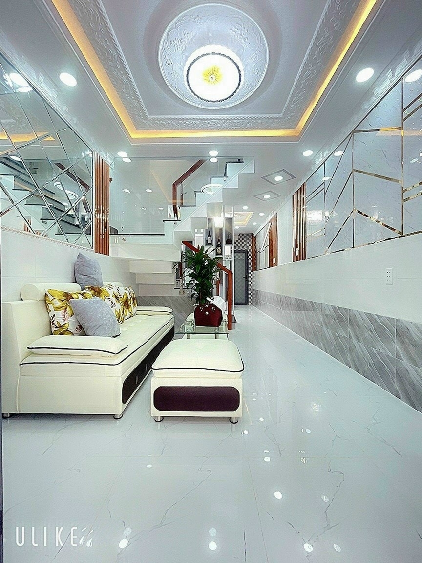 Nhà Bình Tân, nhà mới ''Keng''1 trệt 2 lầu, giá 1tỷ680 !!!