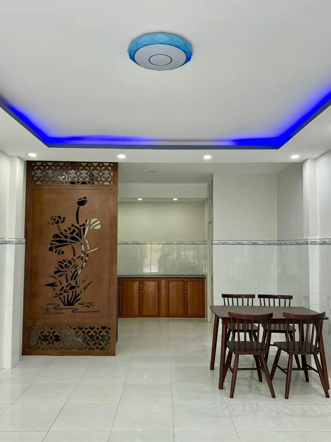 Nhà cấp 4, diện tích 35m2, giá chỉ 3,1 tỷ, sổ hồng chính chủ Bình Tân 