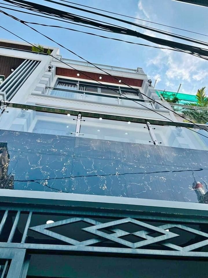 Nhà đường Lớn Mức giá hợp lý cho anh chị em mua kinh doanh hay đầu tư 1,98 tỷ 