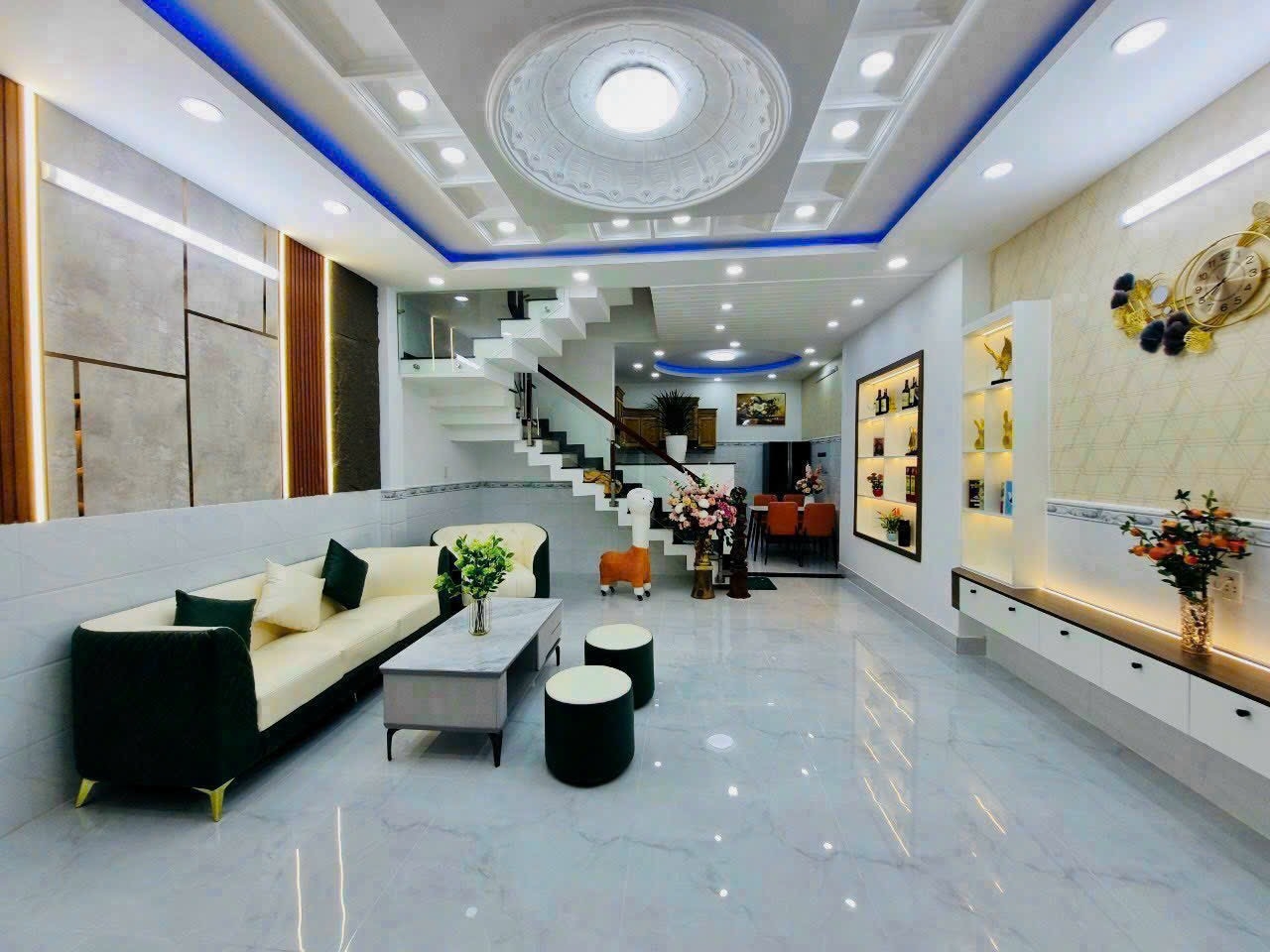 Nhà mới 3 tấm - SHCC - ngay CA Tân Chánh Hiệp - Quận 12